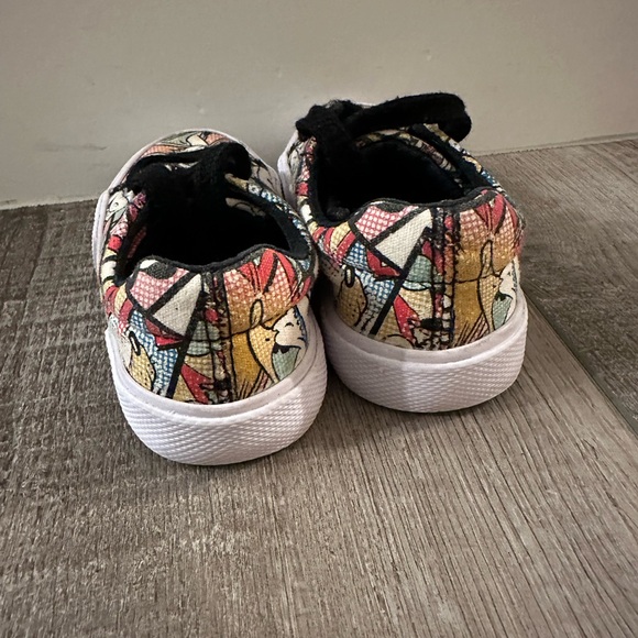 Disney Parks MICKEY MOUSE Comic Print Children Shoes 5/6 - Picture 3 of 6